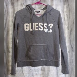 Guess pullover sweatshirt